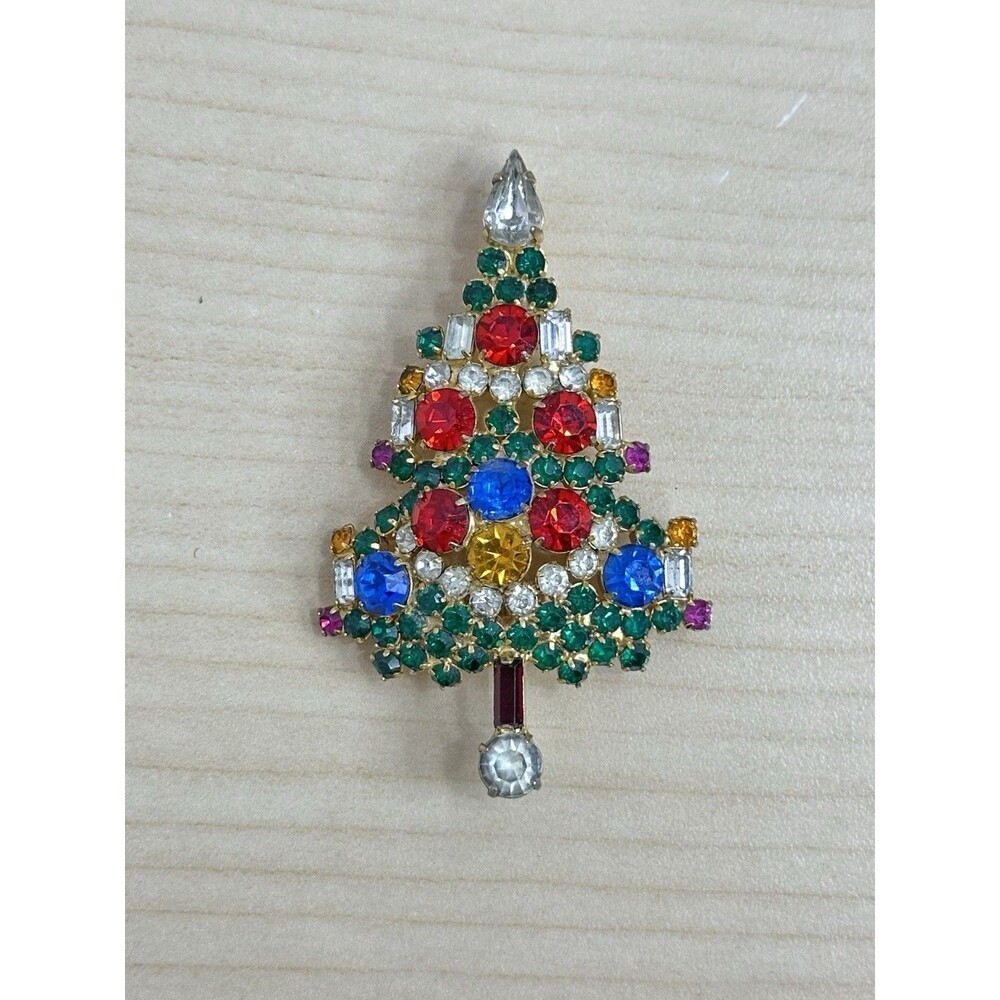 Vintage WARNER Gold Tone Multicolor Rhinestone CHRISTMAS TREE Pin Brooch